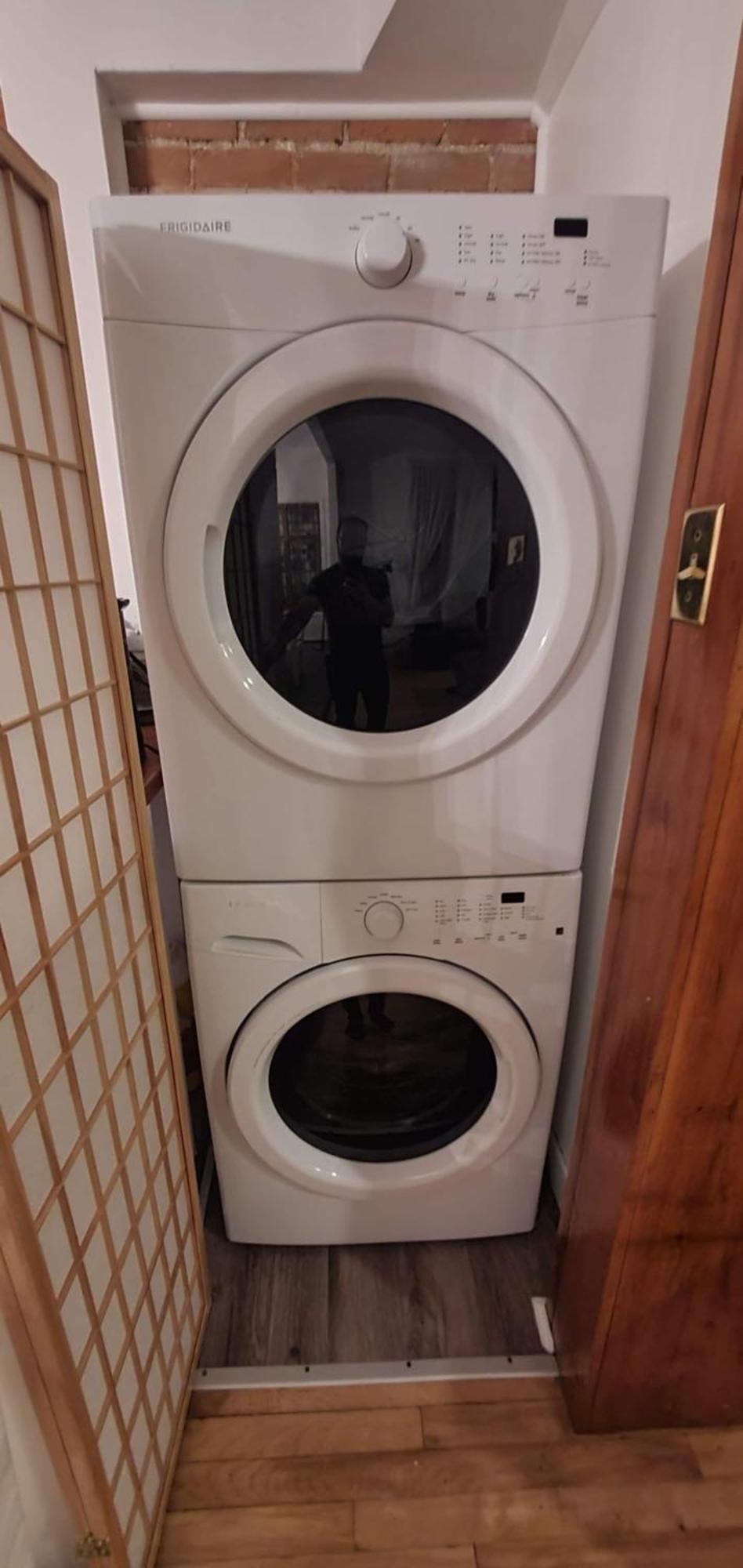 מונטריאול Perfect For Groups Big Livingroom 2 Backyard 3Br מראה חיצוני תמונה